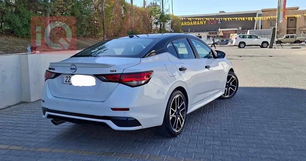 نیسان سێنترا